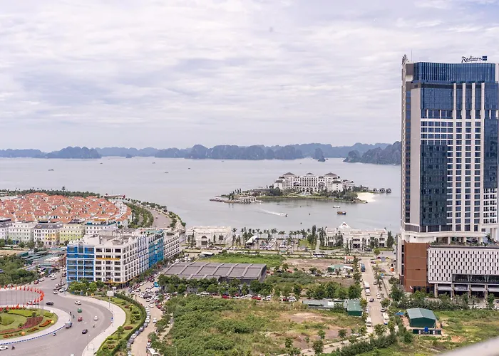 3 Phong Ngu Cao Cap View Bien *